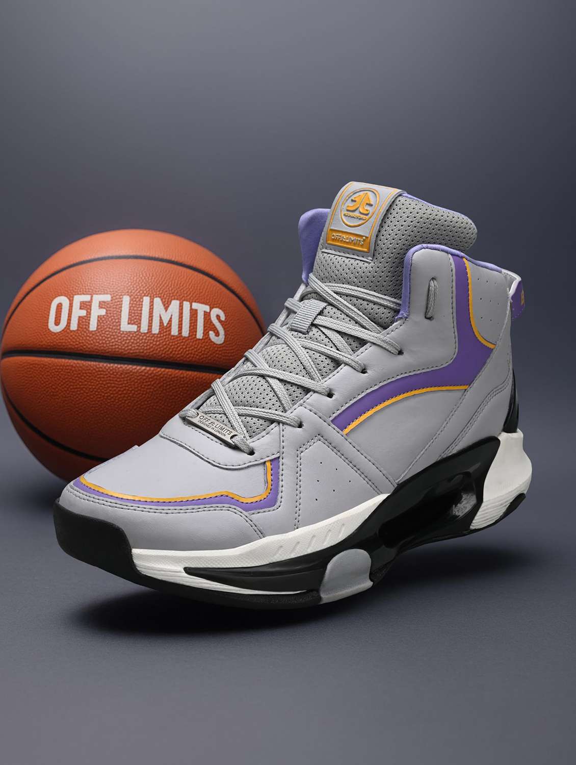 men colourblocked lace up ssports shoes