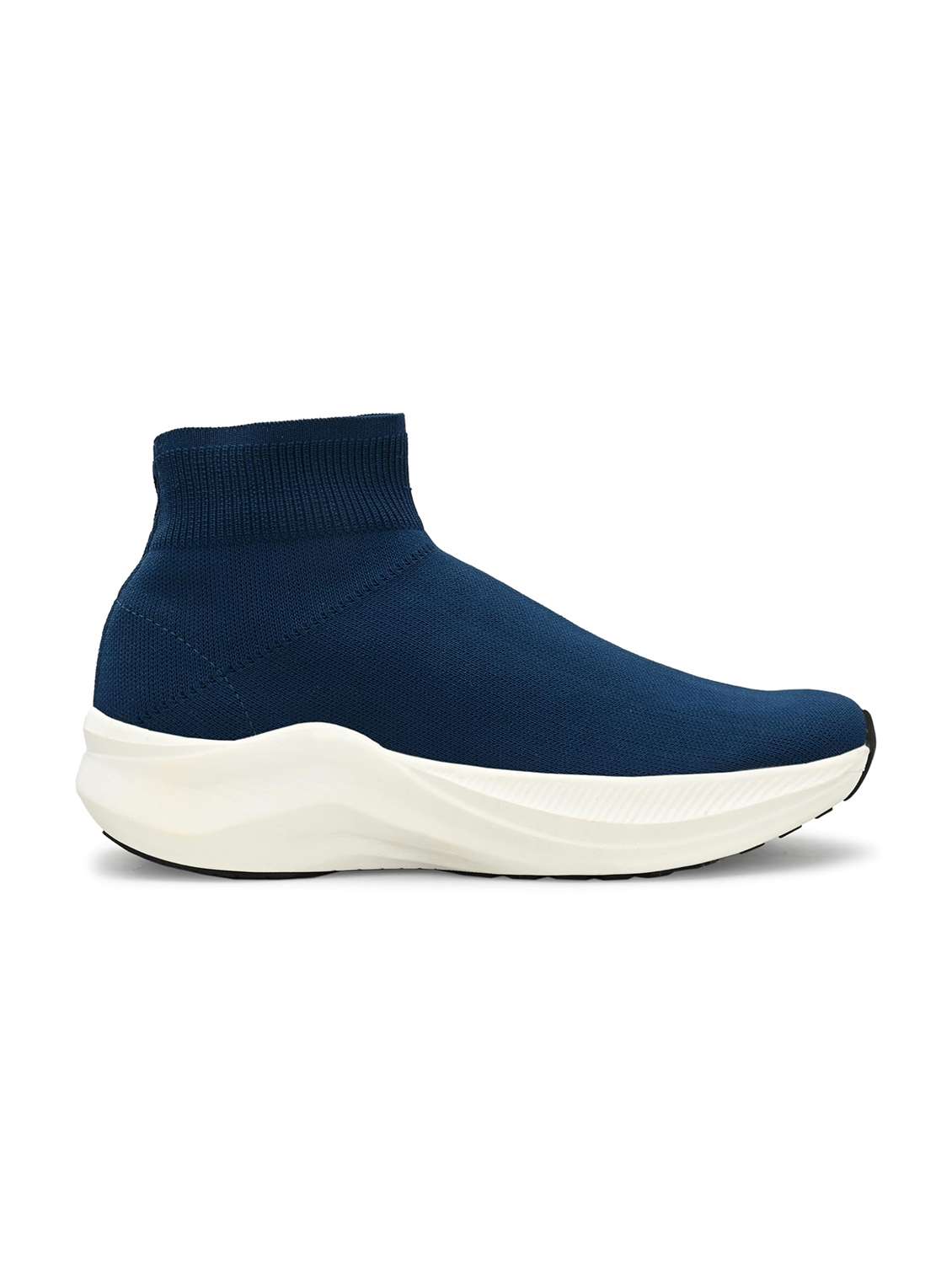 Women Solid Slip On Sports Shoes - 22582196 -  Standard Image - 2