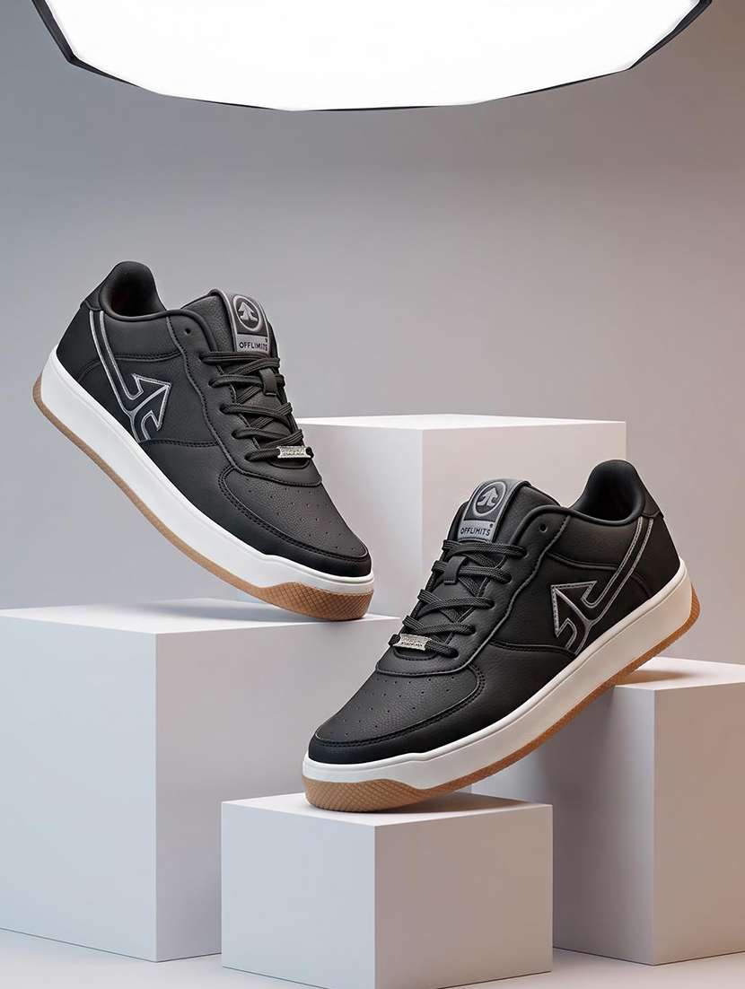 men solid lace up sneaker