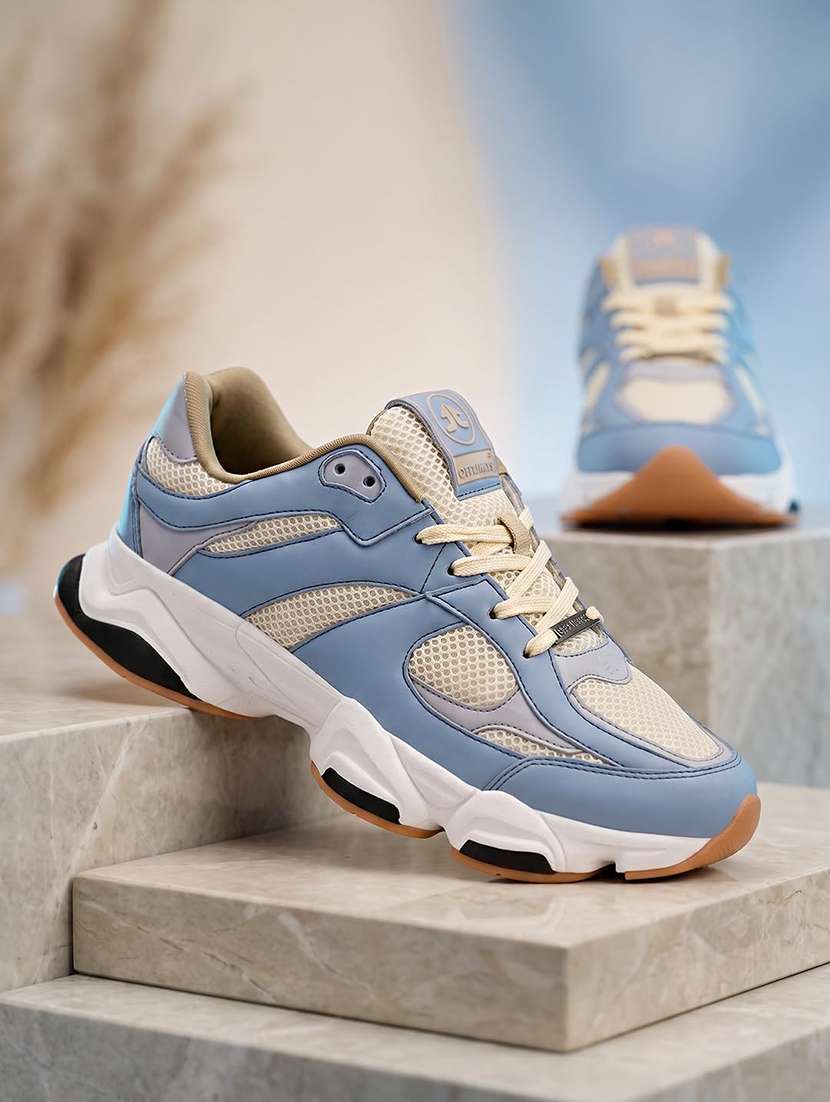 men colourblocked lace up sneaker