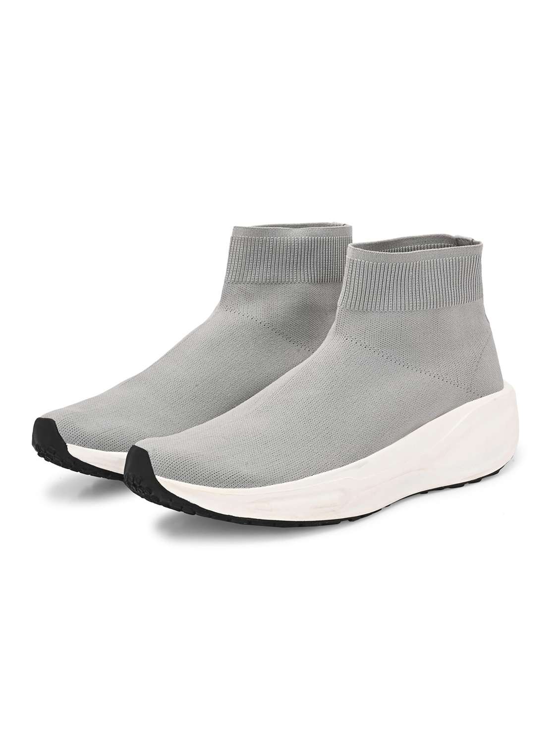 Men Solid Slip On Sports Shoes - 22582263 -  Standard Image - 2