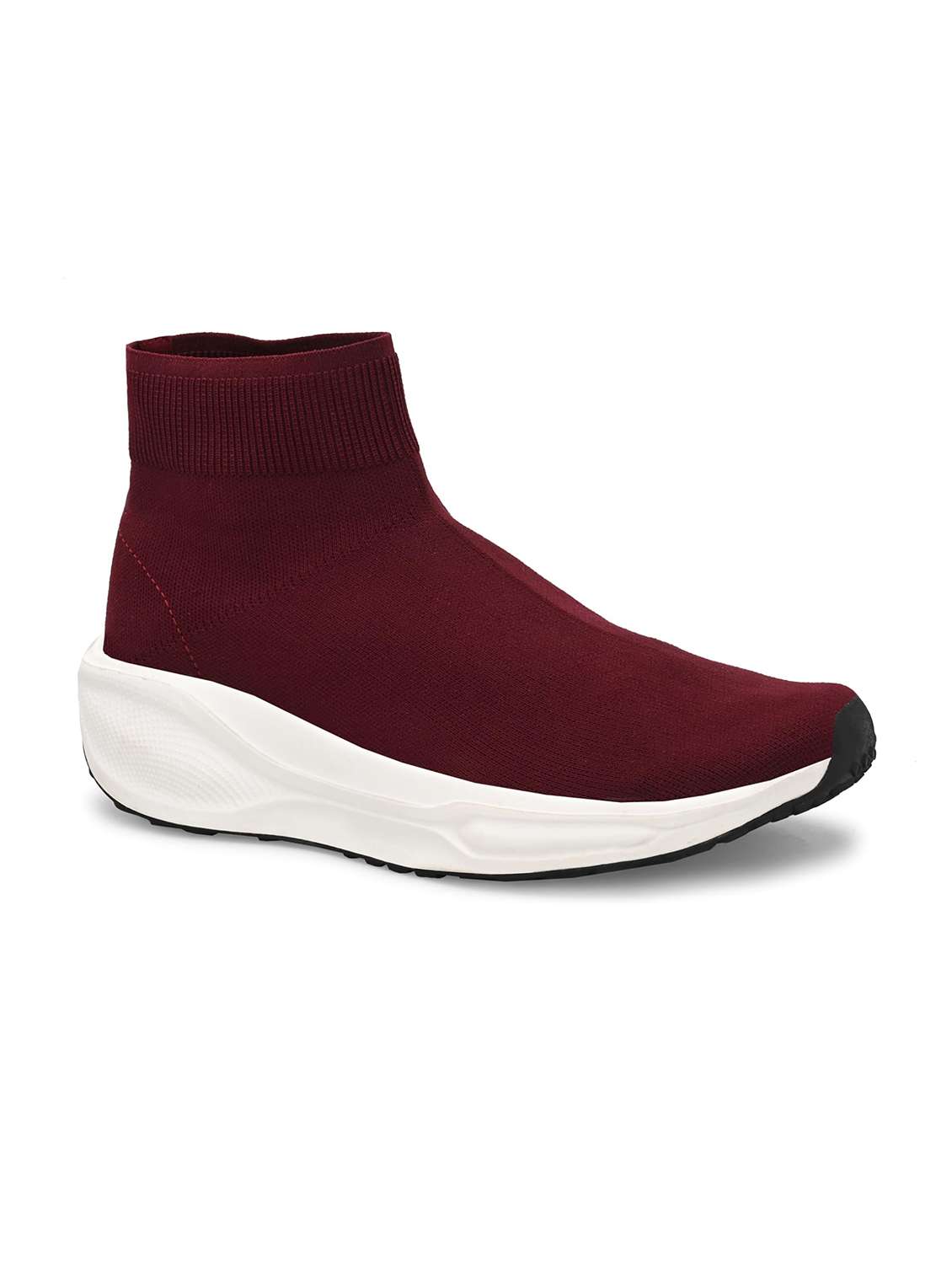 Men Solid Slip On Sports Shoes - 22582280 -  Standard Image - 2
