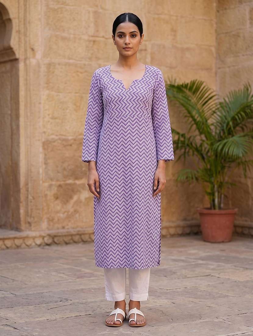 women printed three quarter sleeves straight kurta