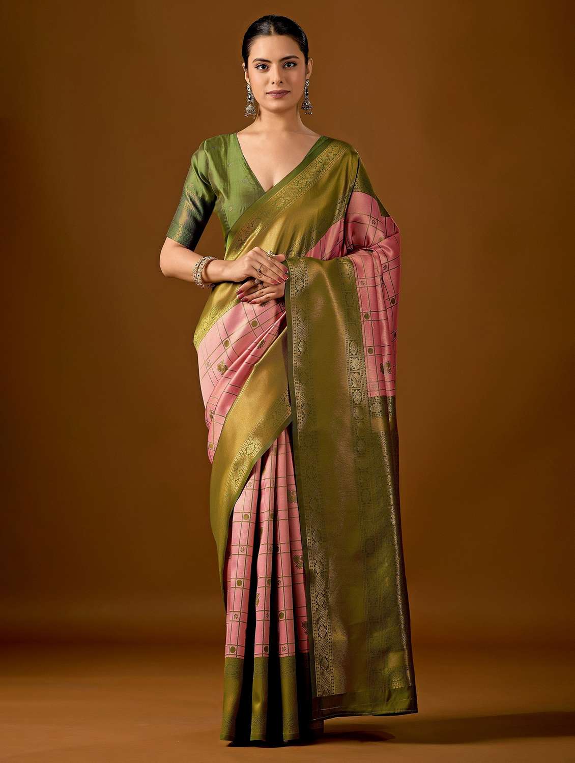 Women Self Design Banarasi Saree With Blouse - 22587437 -  Standard Image - 2