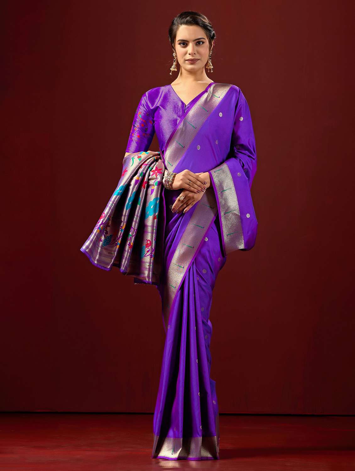 women self design paithani saree with blouse - 22587536 -  Standard Image - 2