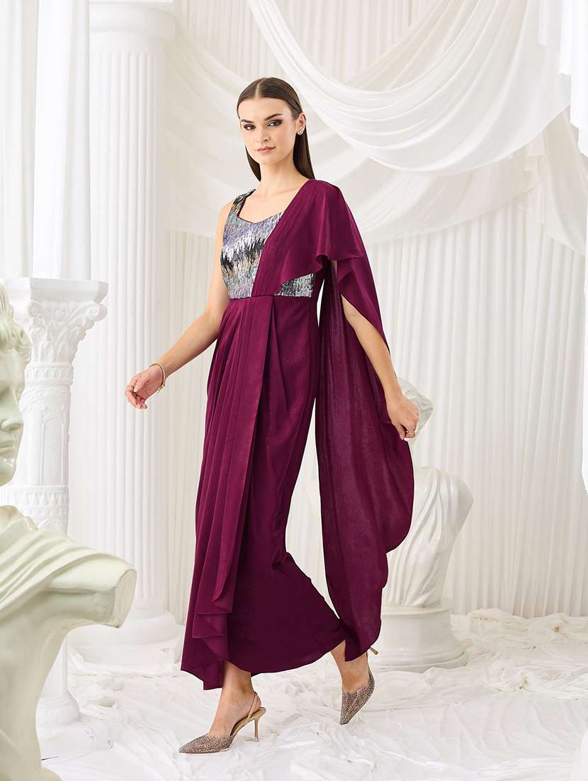 women embroidered sleeveless sheath dress
