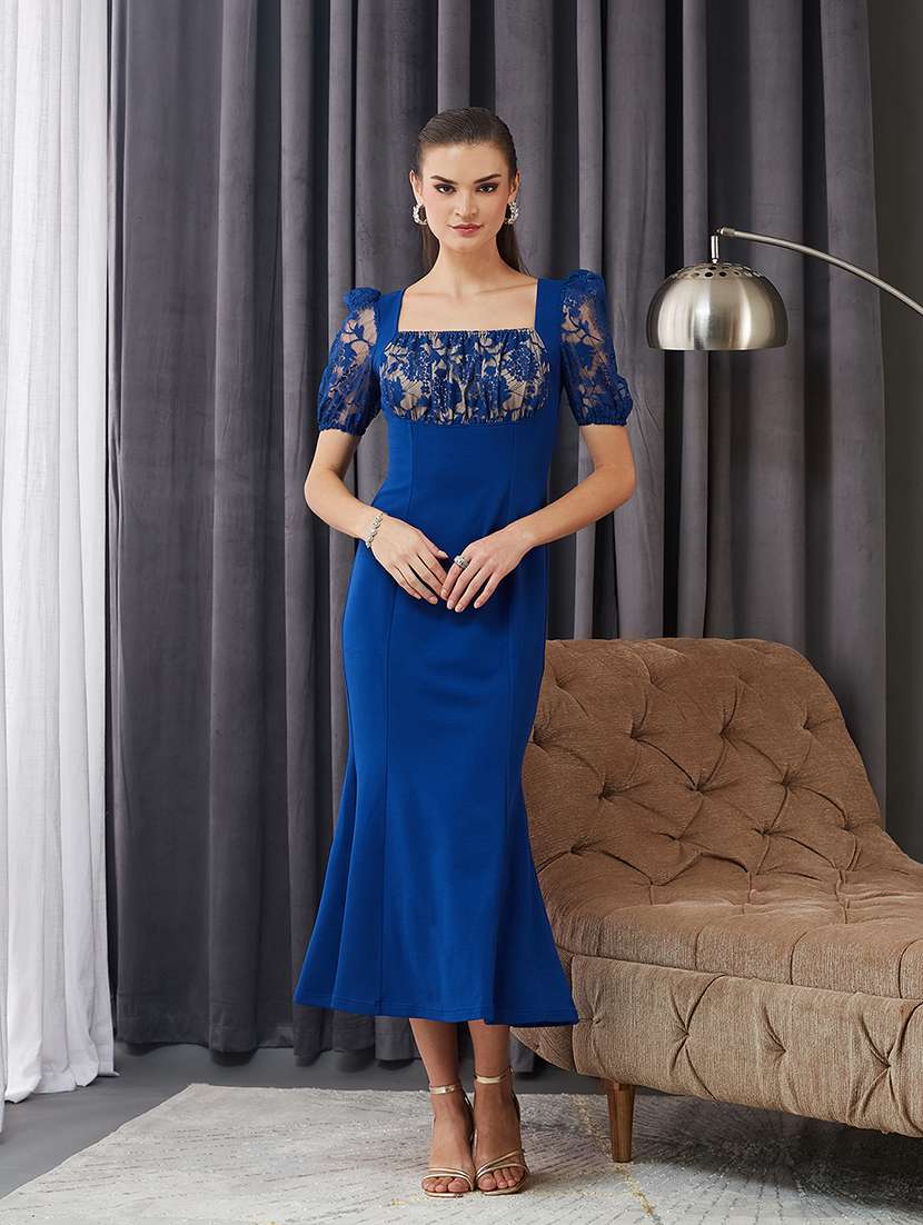 women self design puff sleeves sheath dress