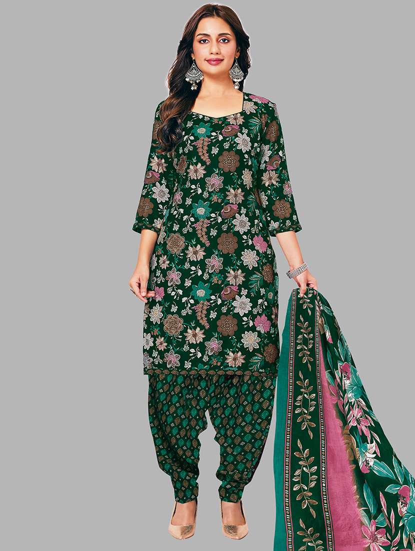 women printed three quarter sleeve kurta patiala with dupatta set