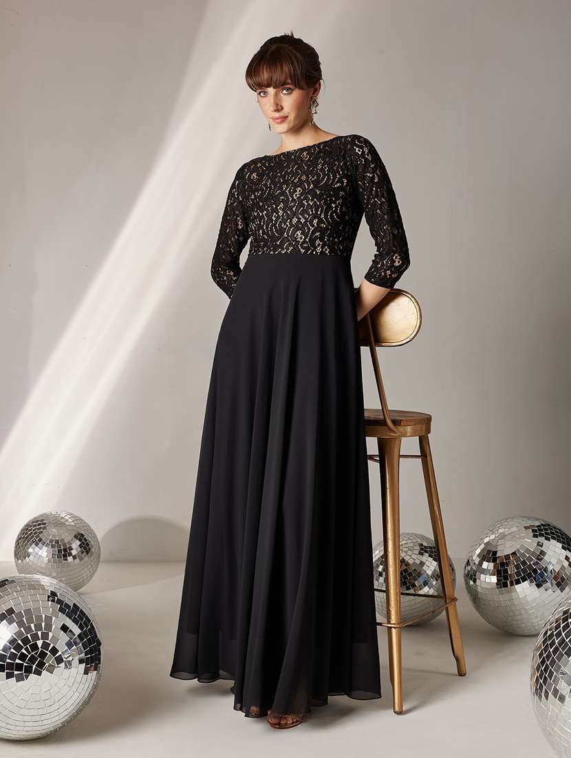 women self design three quarter sleeves fit and flare dress