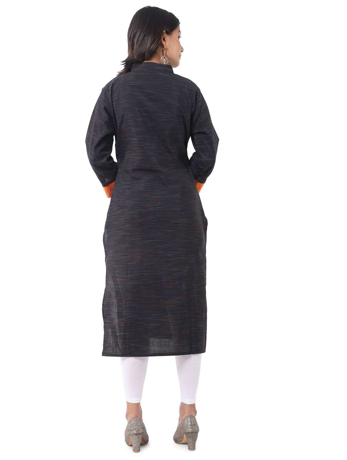 Women Pack Of 2 Three Quarter Sleeve Straight Kurta - 22588831 -  Standard Image - 2