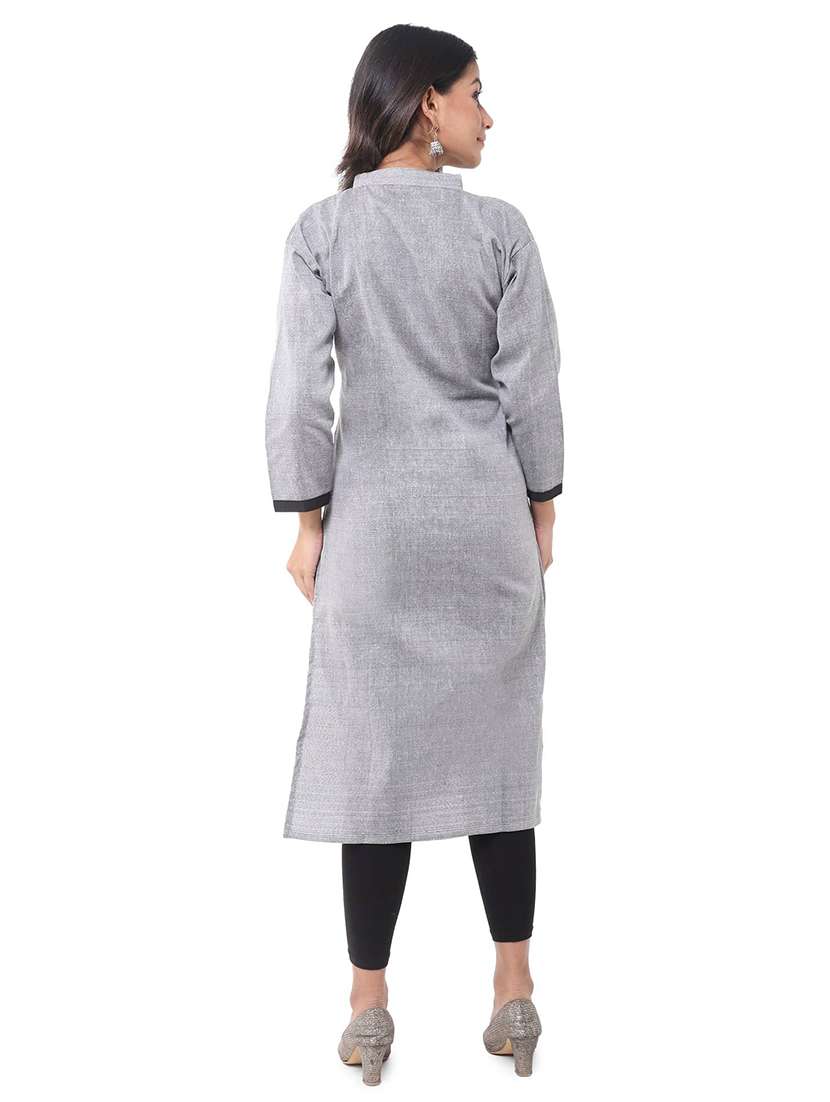 Women Pack Of 2 Three Quarter Sleeve Straight Kurta - 22588874 -  Standard Image - 2