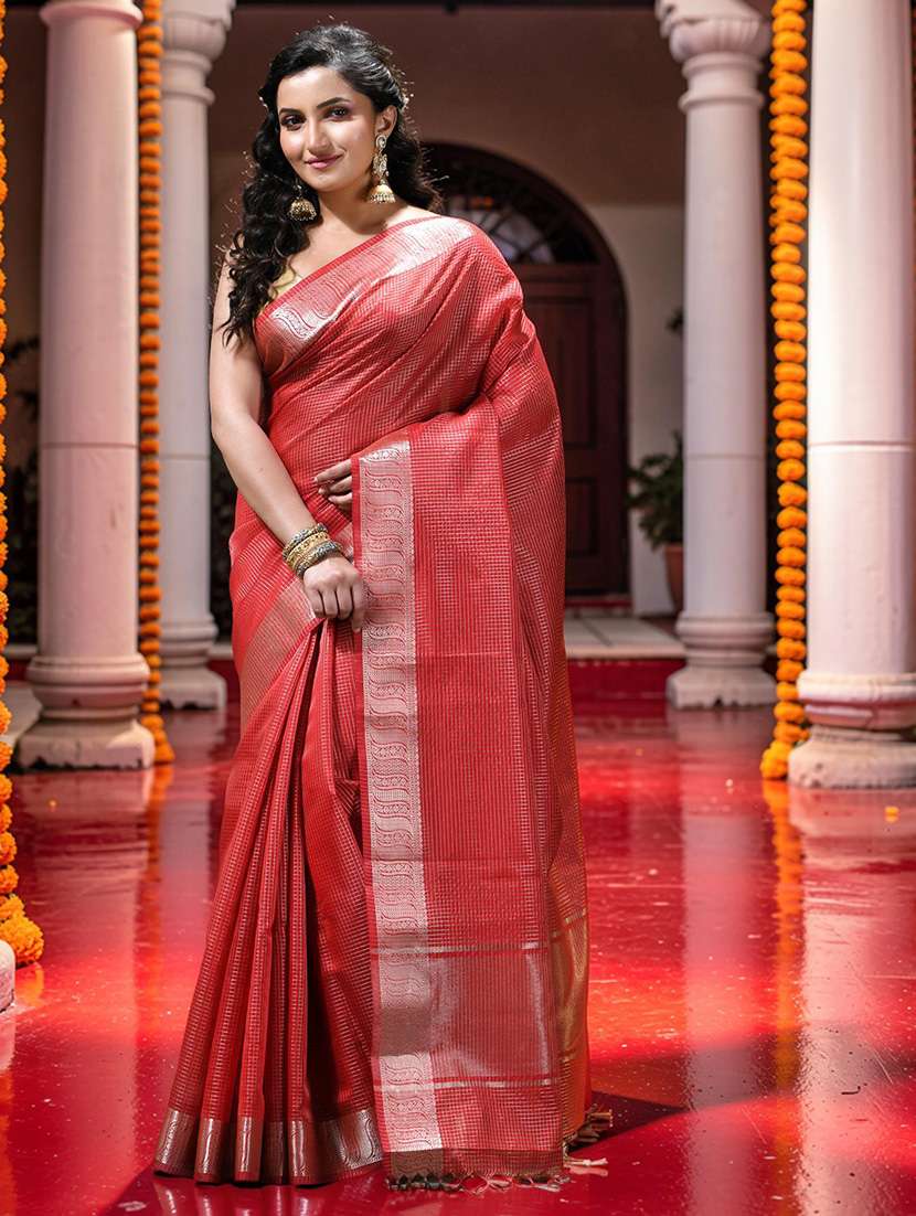 women checkered bordered saree with blouse