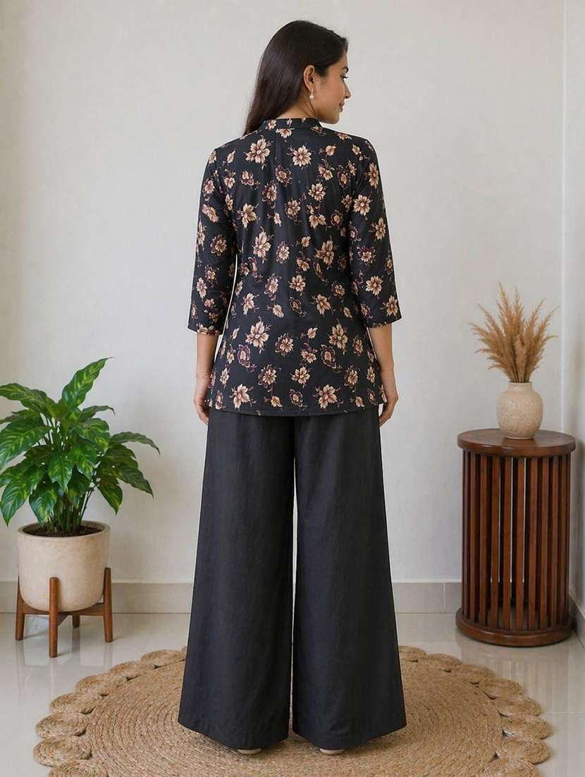 Women Printed Three Quarter Sleeve Ethnic Co-ord Set - 22590092 -  Standard Image - 2