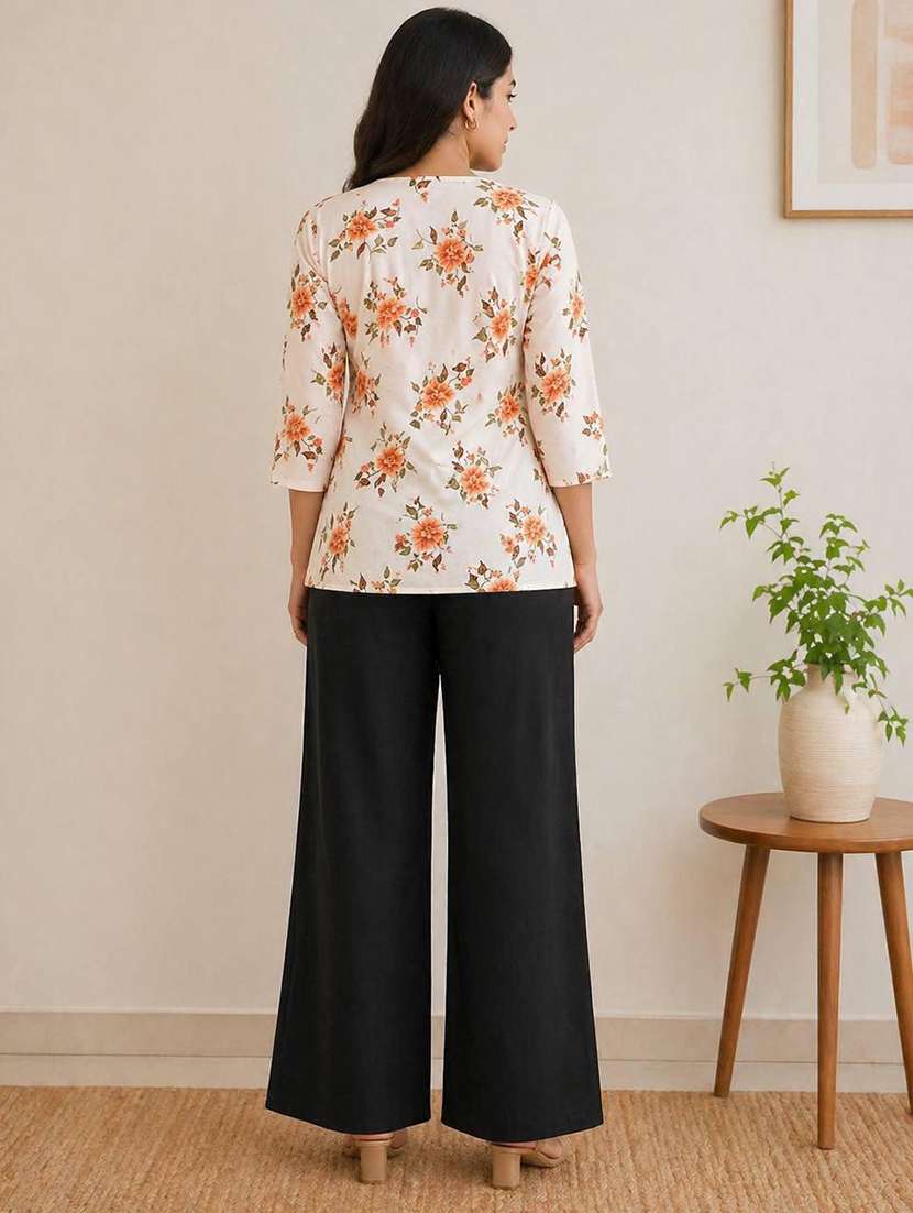 Women Printed Three Quarter Sleeve Ethnic Co-ord Set - 22590101 -  Standard Image - 2