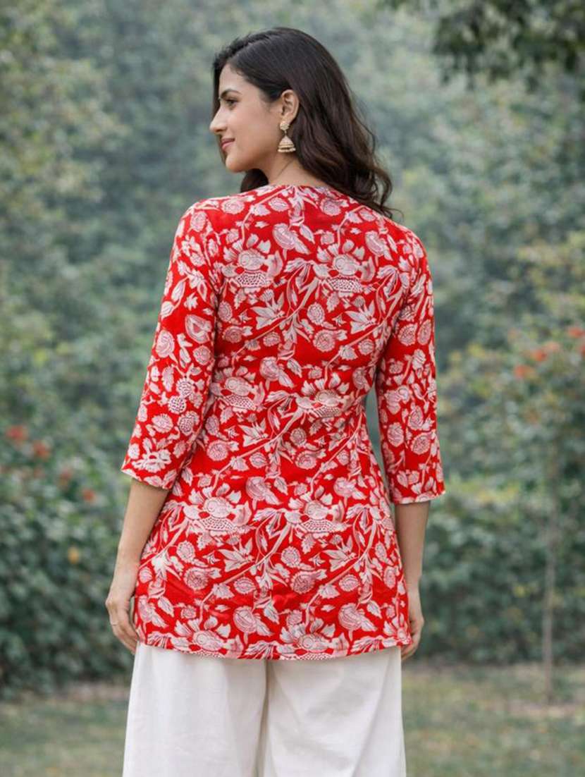 women printed three quarter sleeve ethnic co-ord set - 22590135 -  Standard Image - 2