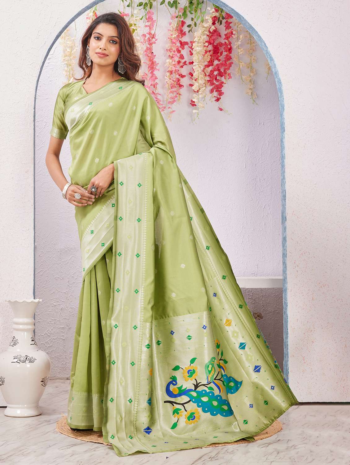women self design paithani saree with blouse - 22590258 -  Standard Image - 2