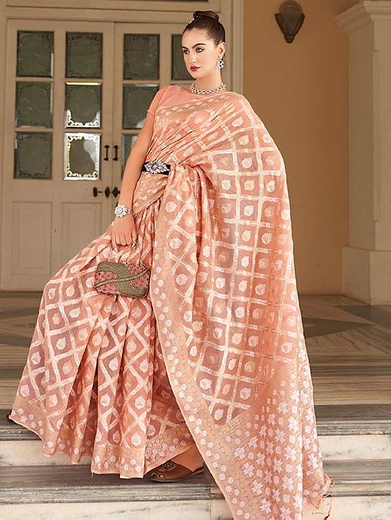 Women Self Design Banarasi Saree With Blouse - 22592707 -  Standard Image - 2