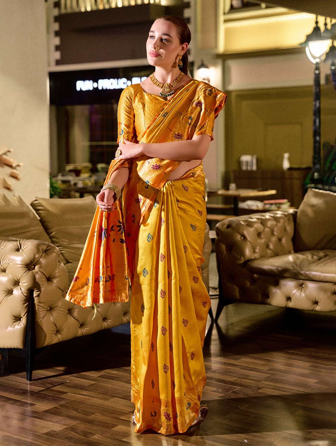 women self design paithani saree with blouse - 22593067 -  Standard Image - 2