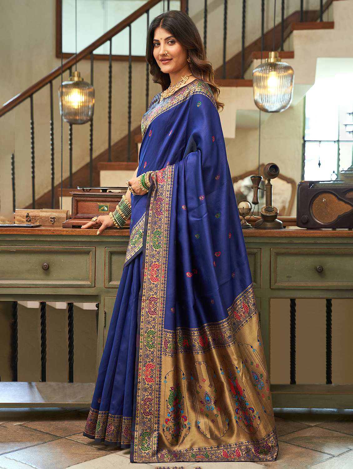 women self design paithani saree with blouse - 22593101 -  Standard Image - 2