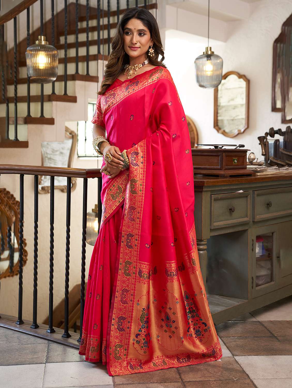women self design paithani saree with blouse - 22593109 -  Standard Image - 2