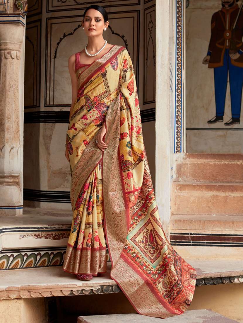 women printed casual wear saree with blouse