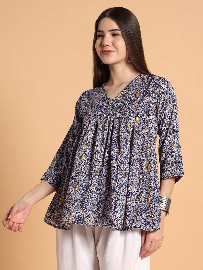 Women Printed Three Quarter Sleeves A-line Tunic - 22593586 -  Standard Image - 2