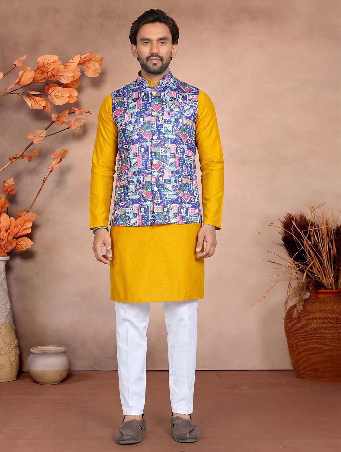 men printed mandarin neck kurta pyjama with jacket set
