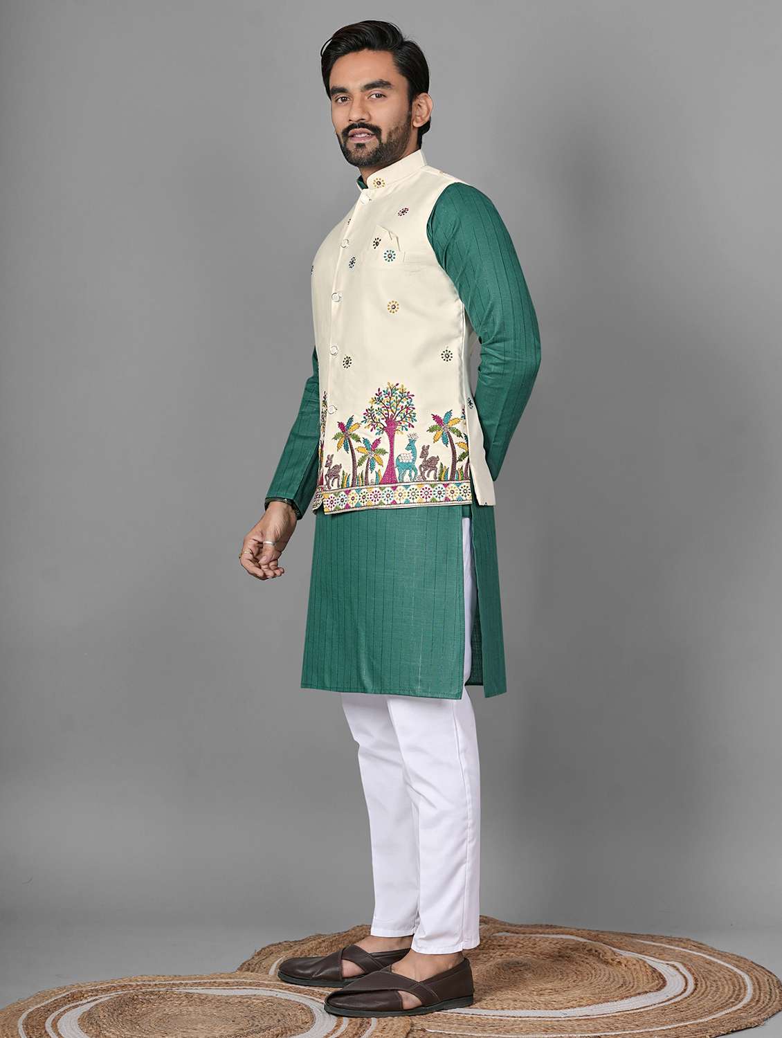 men embroidered mandarin neck kurta pyjama with jacket set - 22593745 -  Standard Image - 2