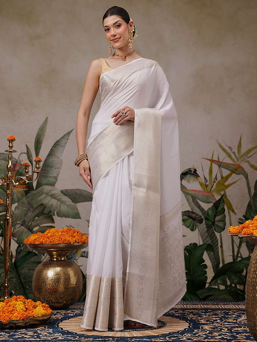 women solid with bordered kasavu saree with blouse