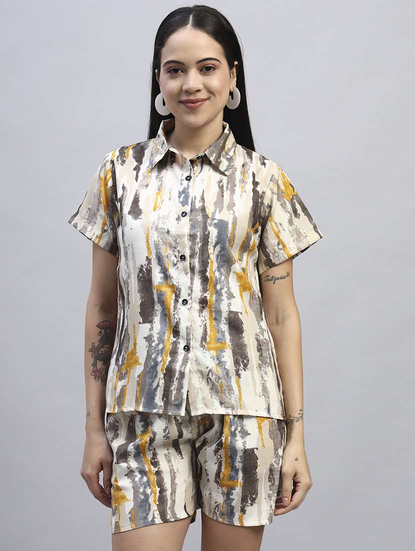 women printed short sleeves shirt and shorts set - 22594134 -  Standard Image - 2