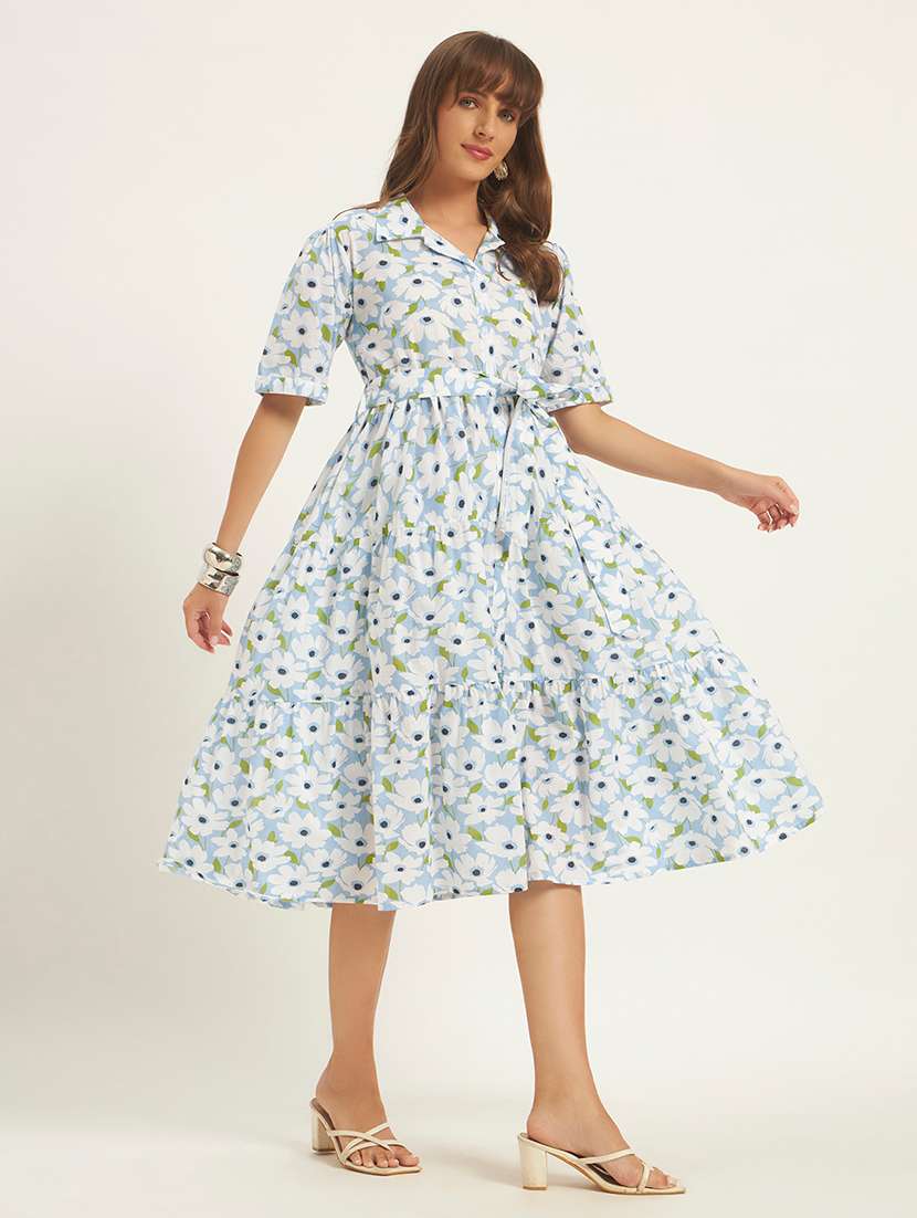 women printed short sleeves tiered dress - 22594174 -  Standard Image - 2