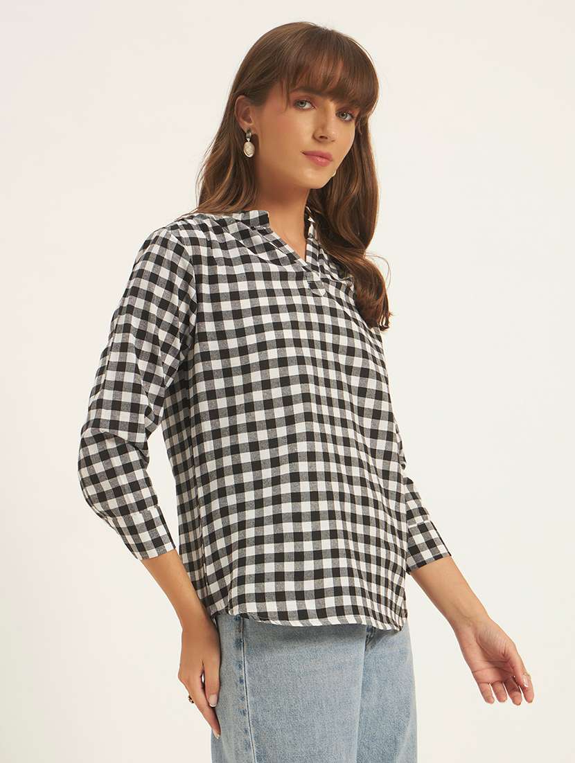 women printed three quarter sleeves regular top
