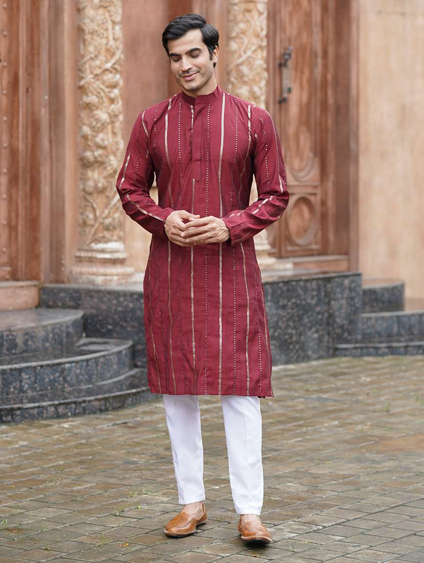 men solid with work mandarin neck kurta pyjama set