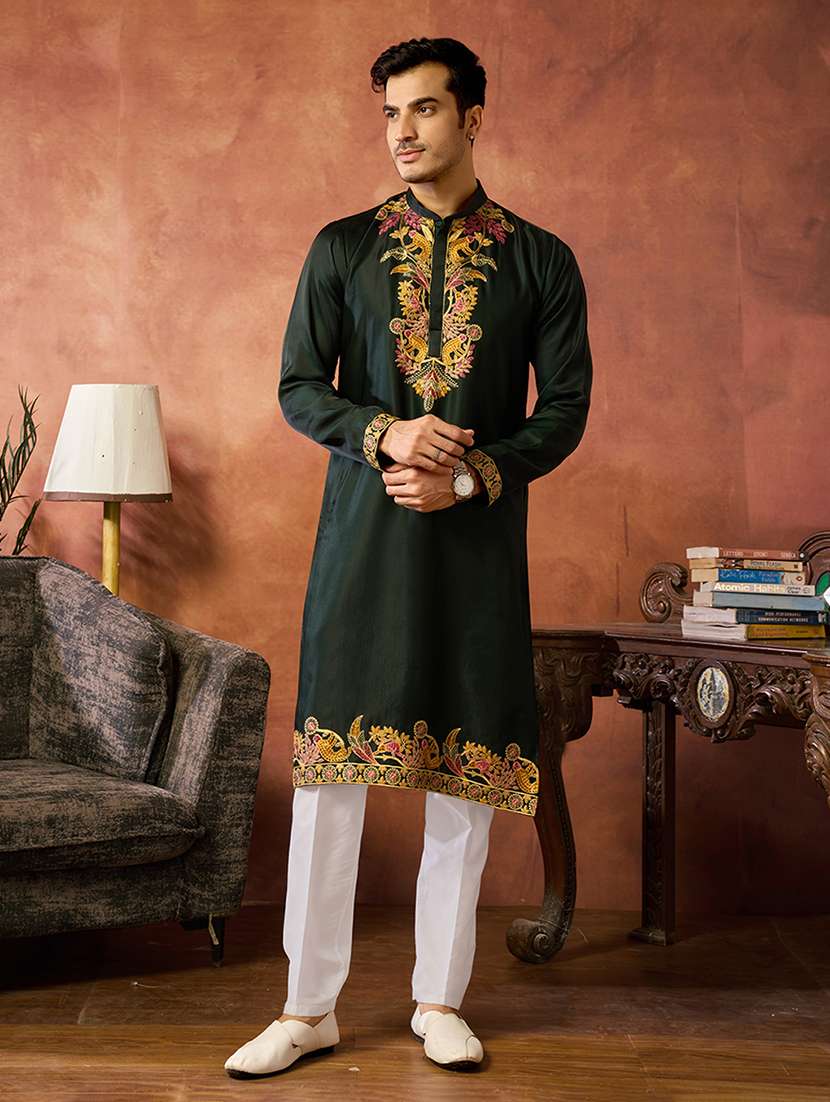 men solid with work mandarin neck kurta pyjama set