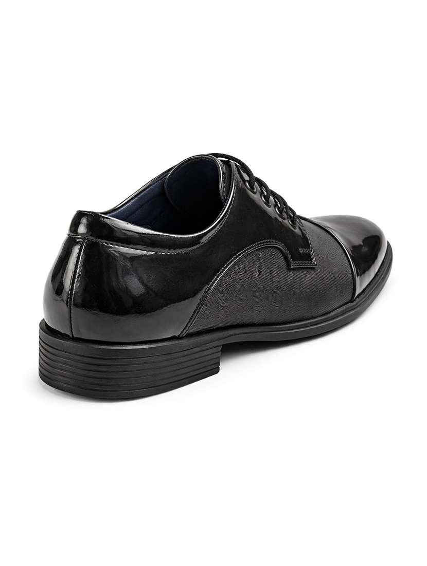 men textured lace up derby shoes - 22594574 -  Standard Image - 2