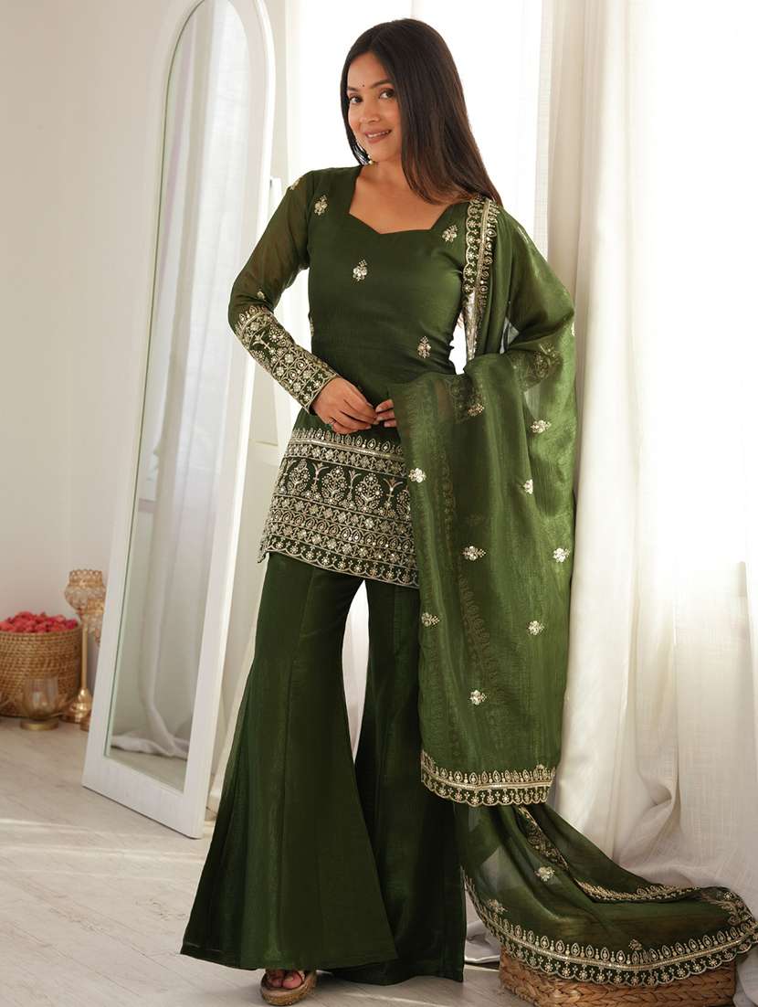women embroidered long sleeves kurta palazzo set with dupatta - 22595389 -  Standard Image - 2