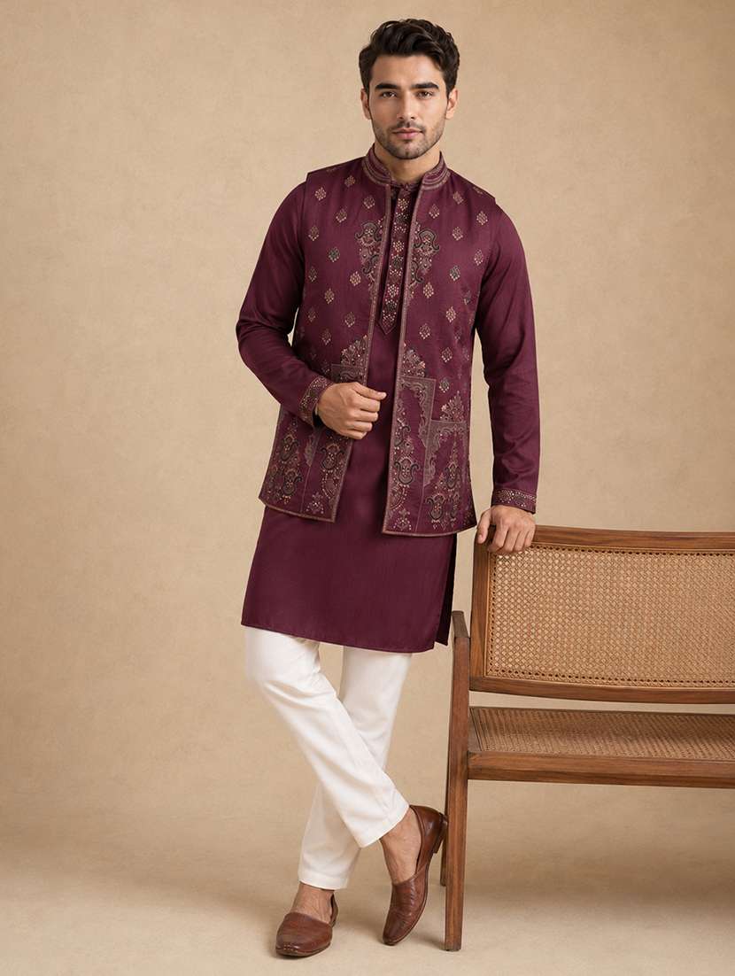men solid with work mandarin neck kurta pyjama with jacket set