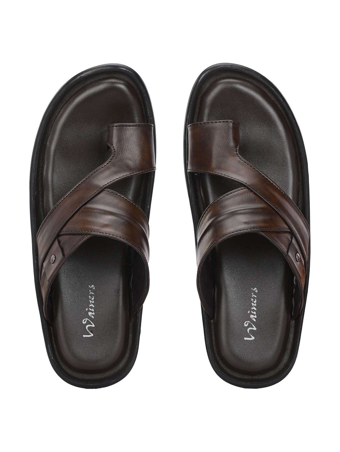 men solid one toe sandal - 22596221 -  Standard Image - 2