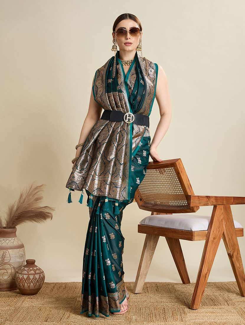 Women Self Design Banarasi Saree With Blouse - 22596449 -  Standard Image - 2