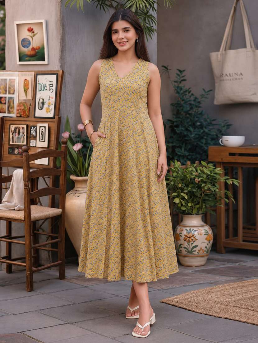 women printed sleeveless fit and flare dress