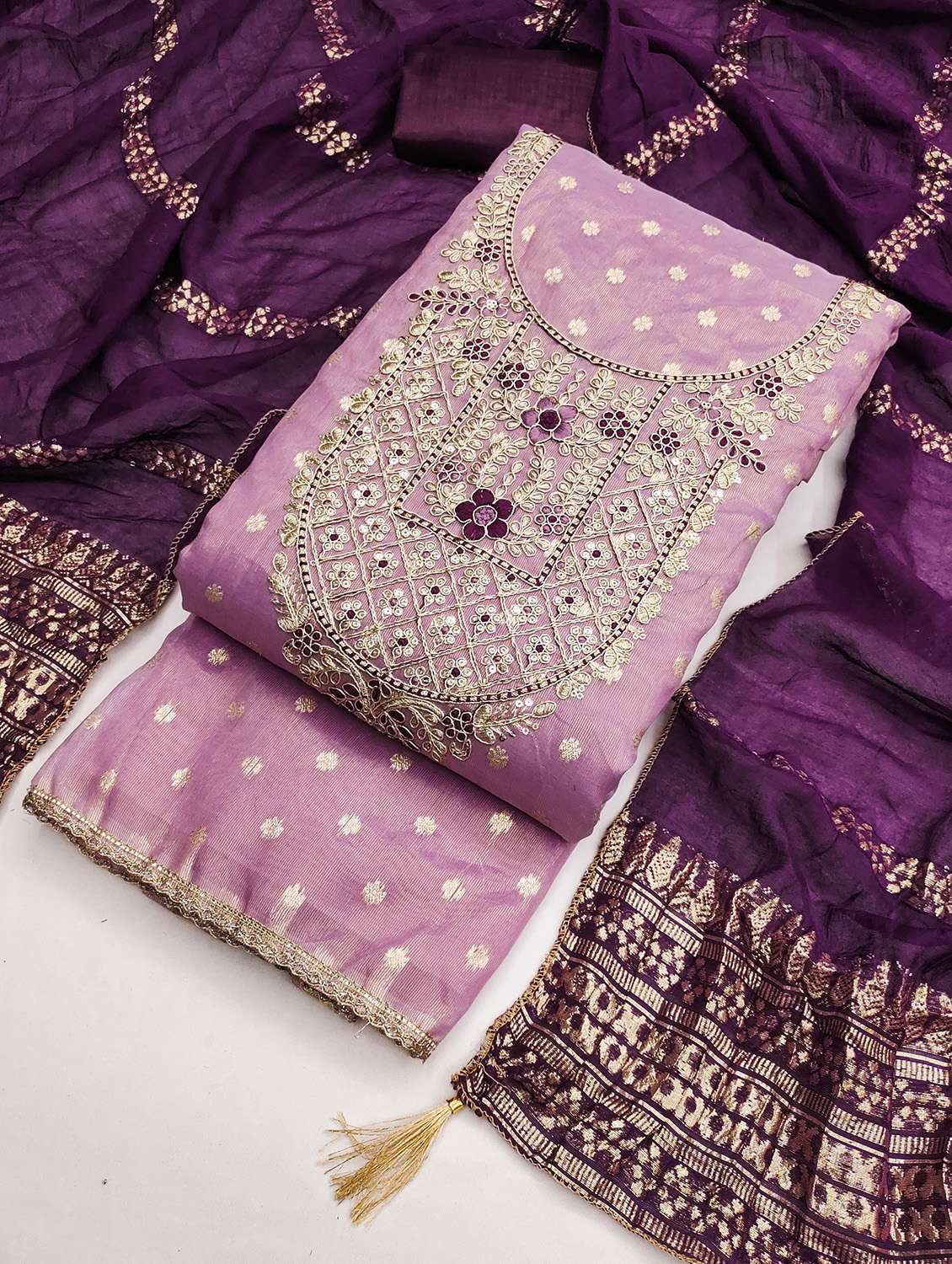 Women Self Design Unstitched Suit Set - 22597073 -  Standard Image - 2