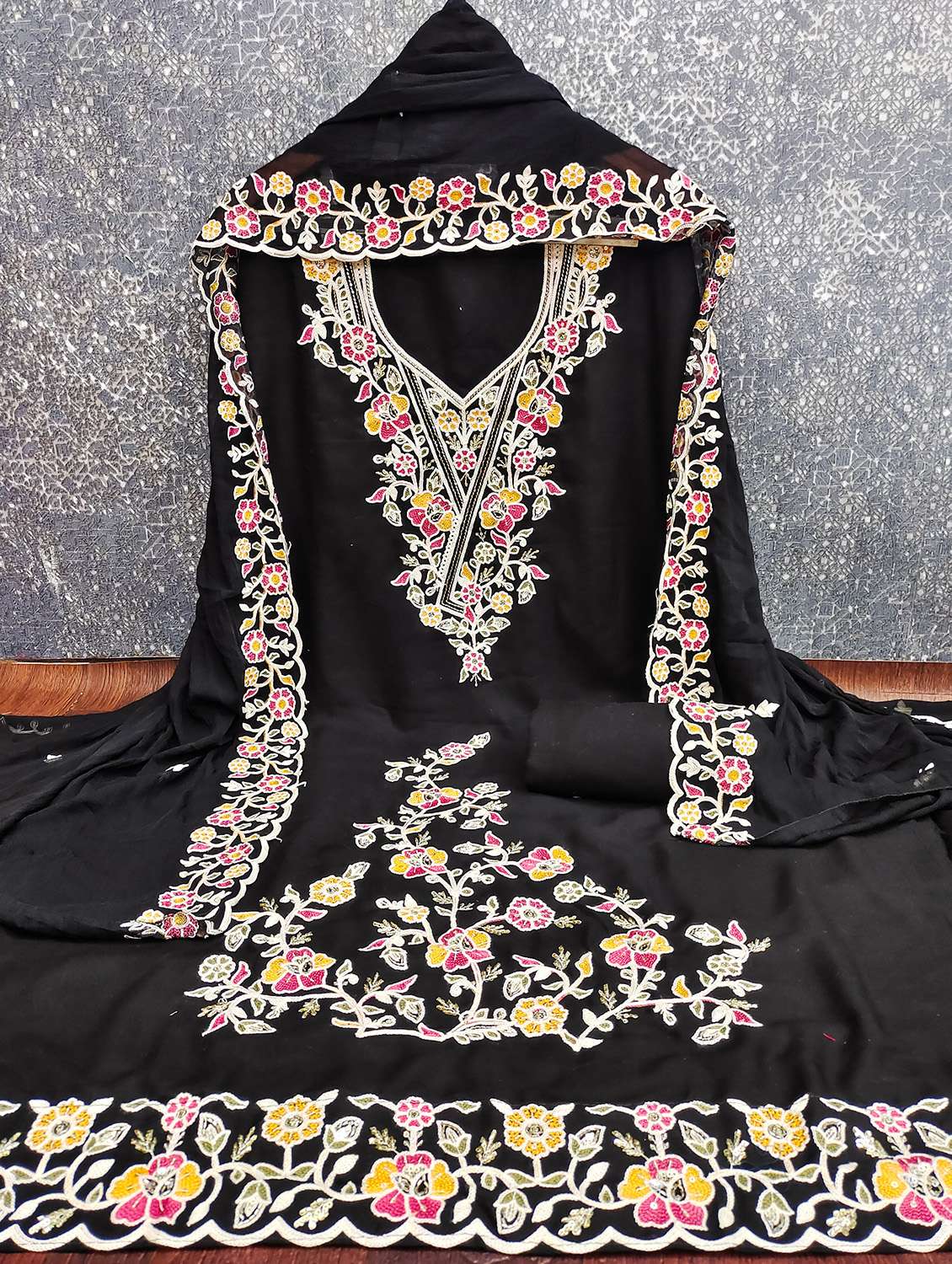 Women Solid With Work Unstitched Suit Set - 22597081 -  Standard Image - 2
