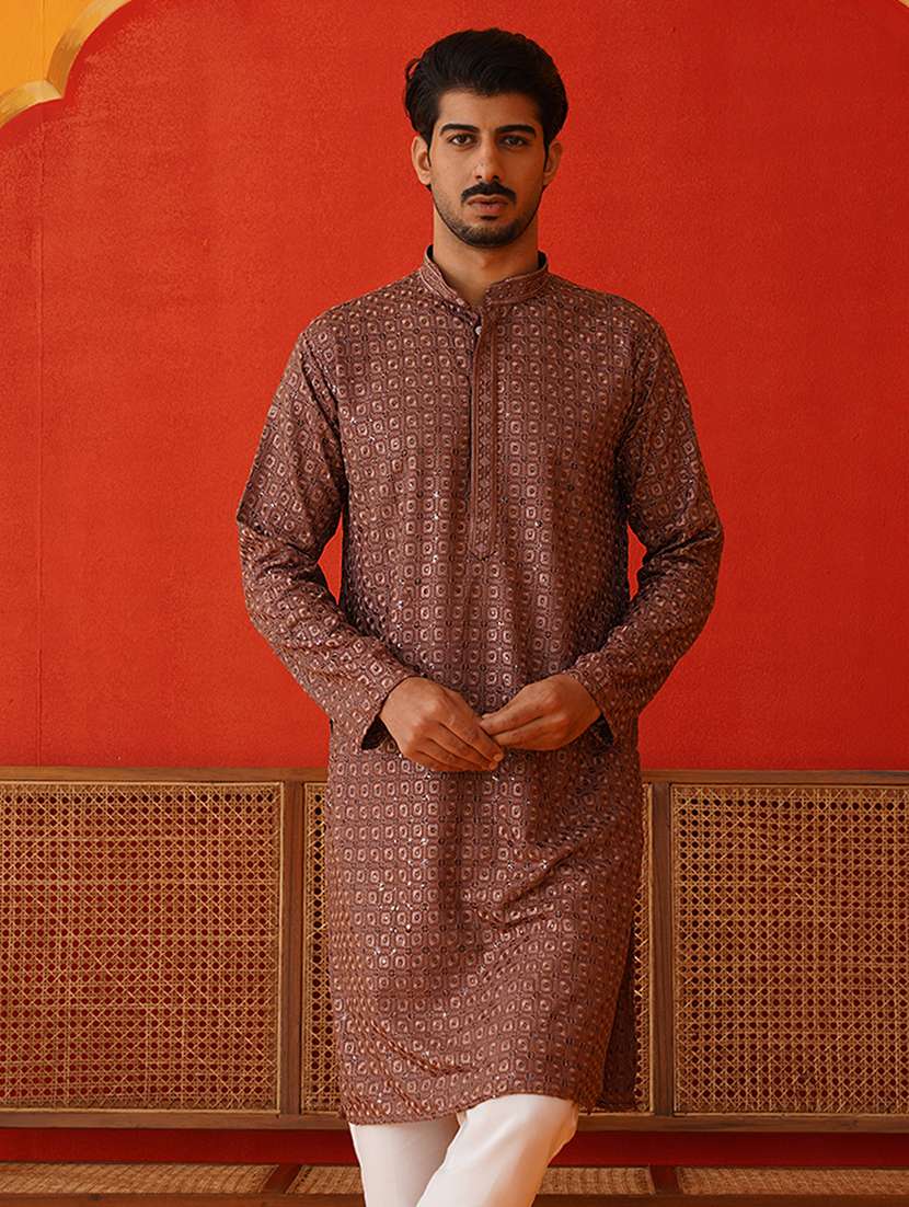 men embroidered mandarin neck long kurta