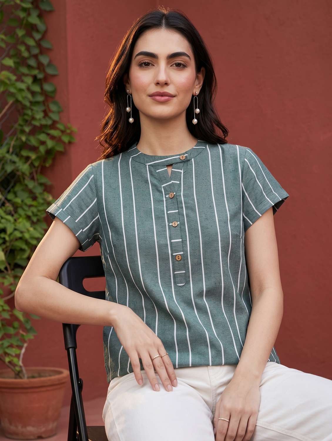 women striped short sleeves regular top