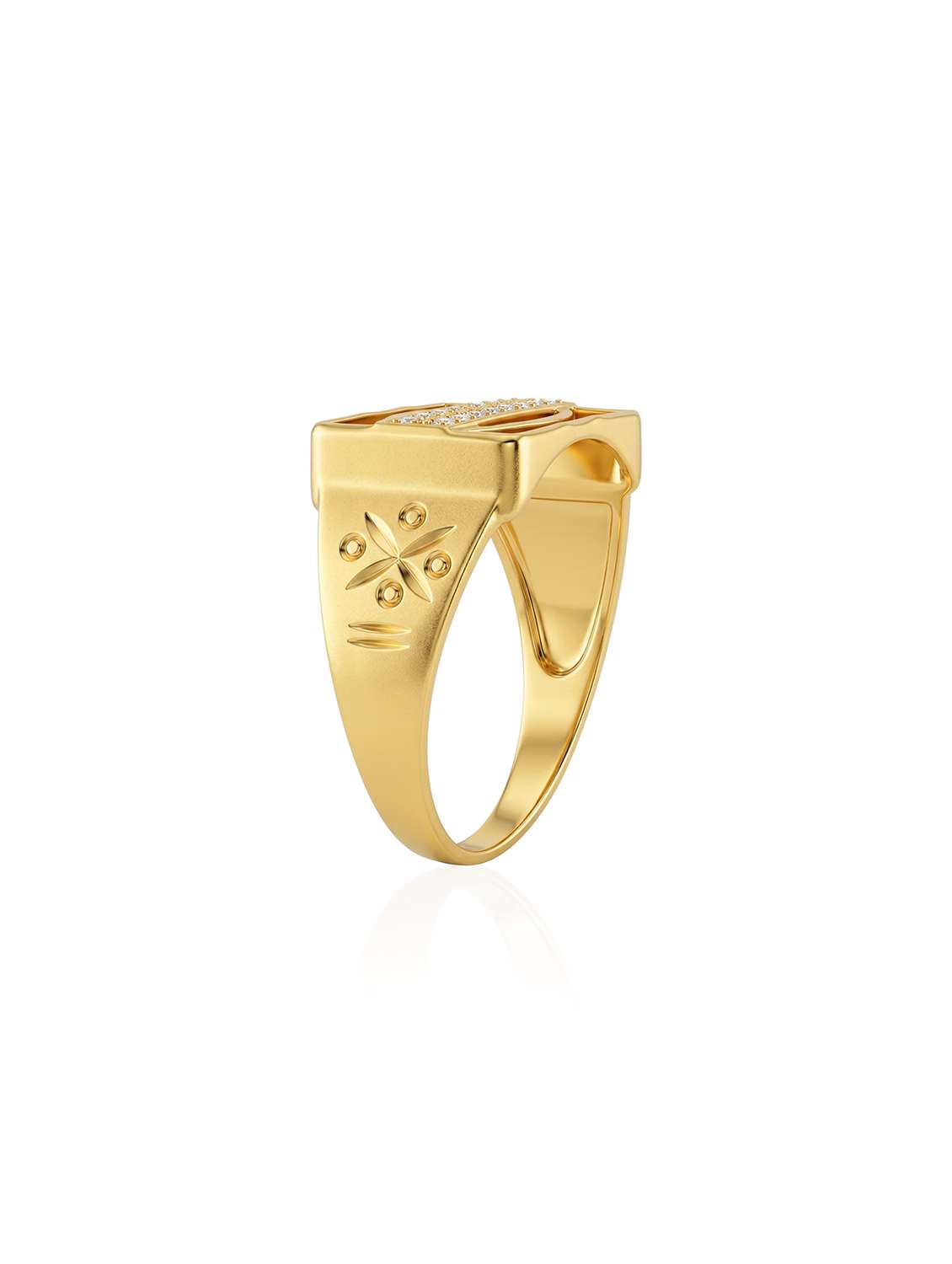 men gold plated imitation diamond finger ring - 22597940 -  Standard Image - 2