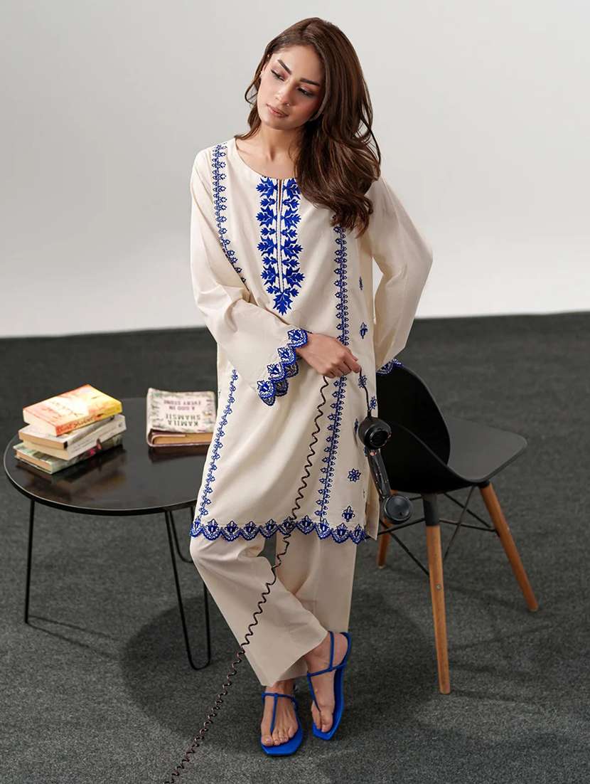 women embroidered long sleeves ethnic co-ord set - 22598084 -  Standard Image - 2