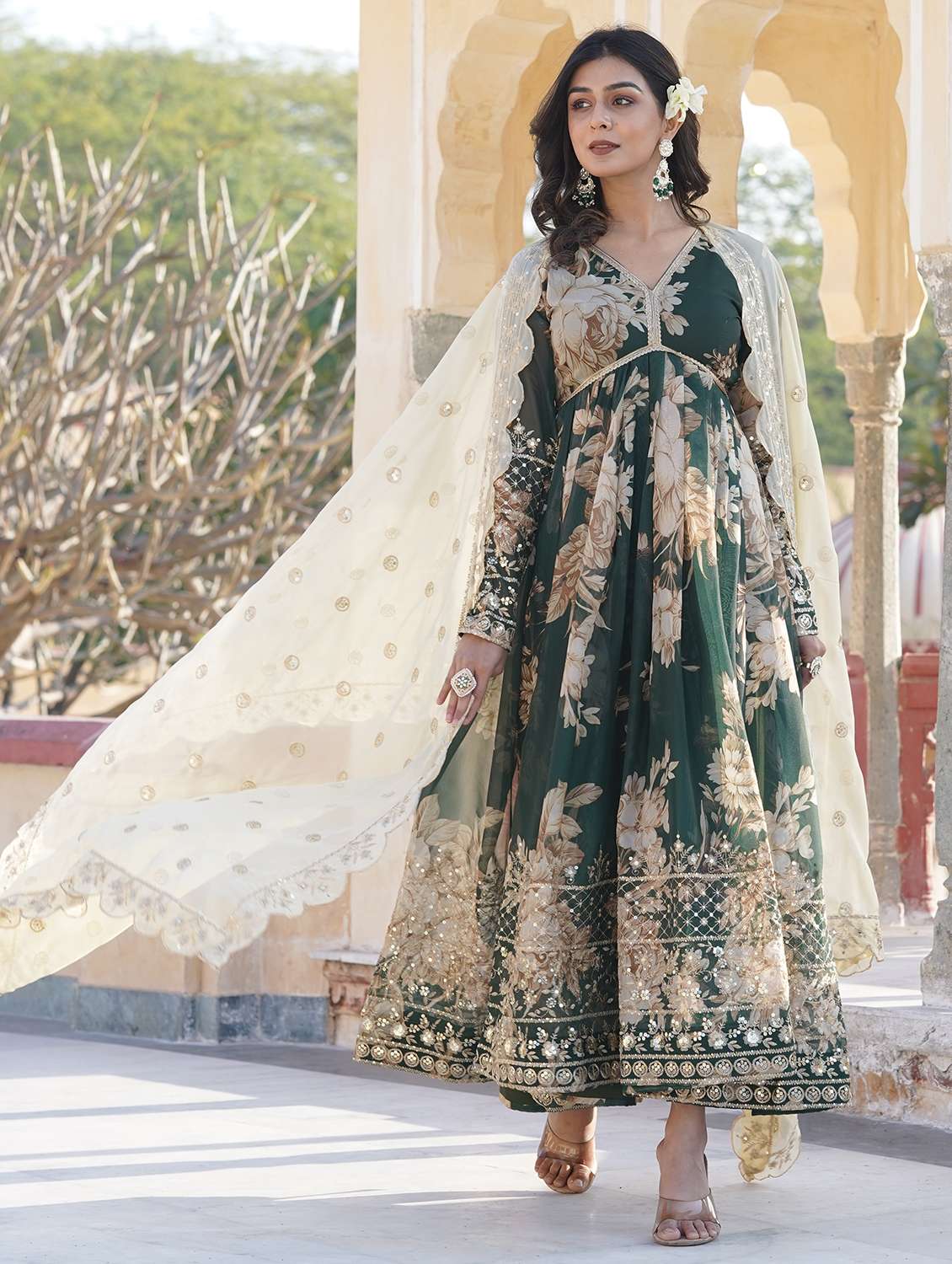 women printed long sleeves kurta dupatta set