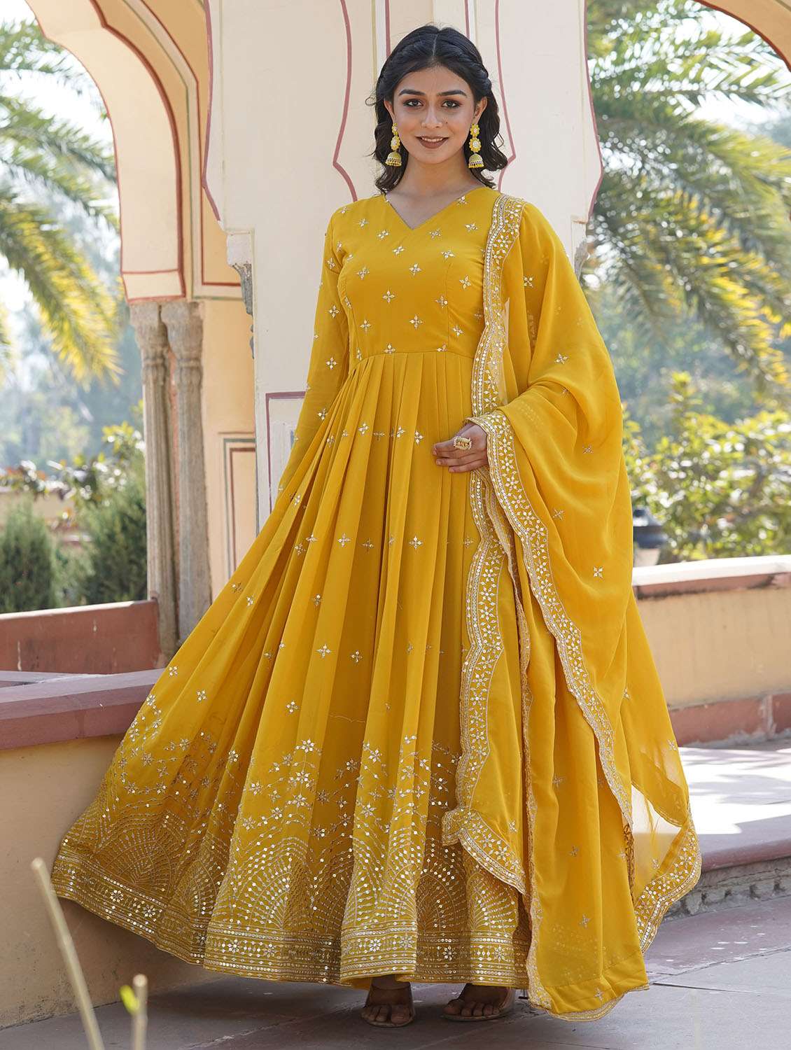 women embroidered long sleeves kurta dupatta set