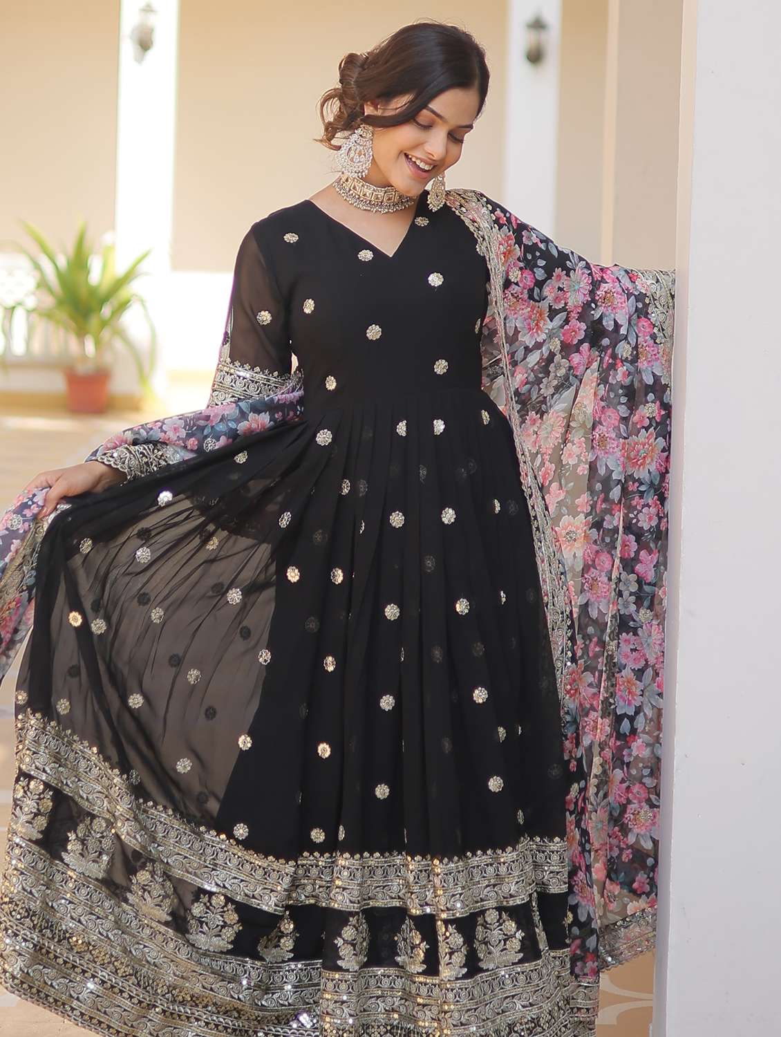 women embroidered long sleeves kurta dupatta set - 22598507 -  Standard Image - 2