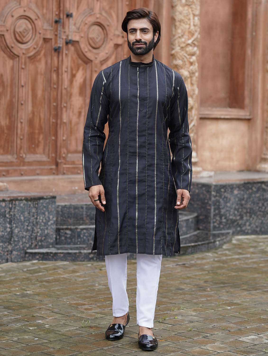 Men Solid With Work Mandarin Neck Long Kurta - 22599082 -  Standard Image - 2